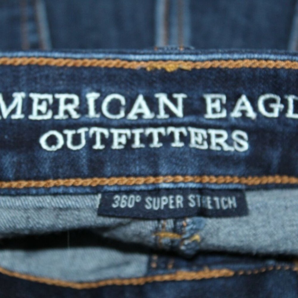 American Eagle Hi-Rise Shortie Jean Shorts HW7860 - Picture 4 of 6